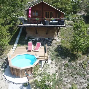 Chalet Sur Pilotis Avec Piscine Privee